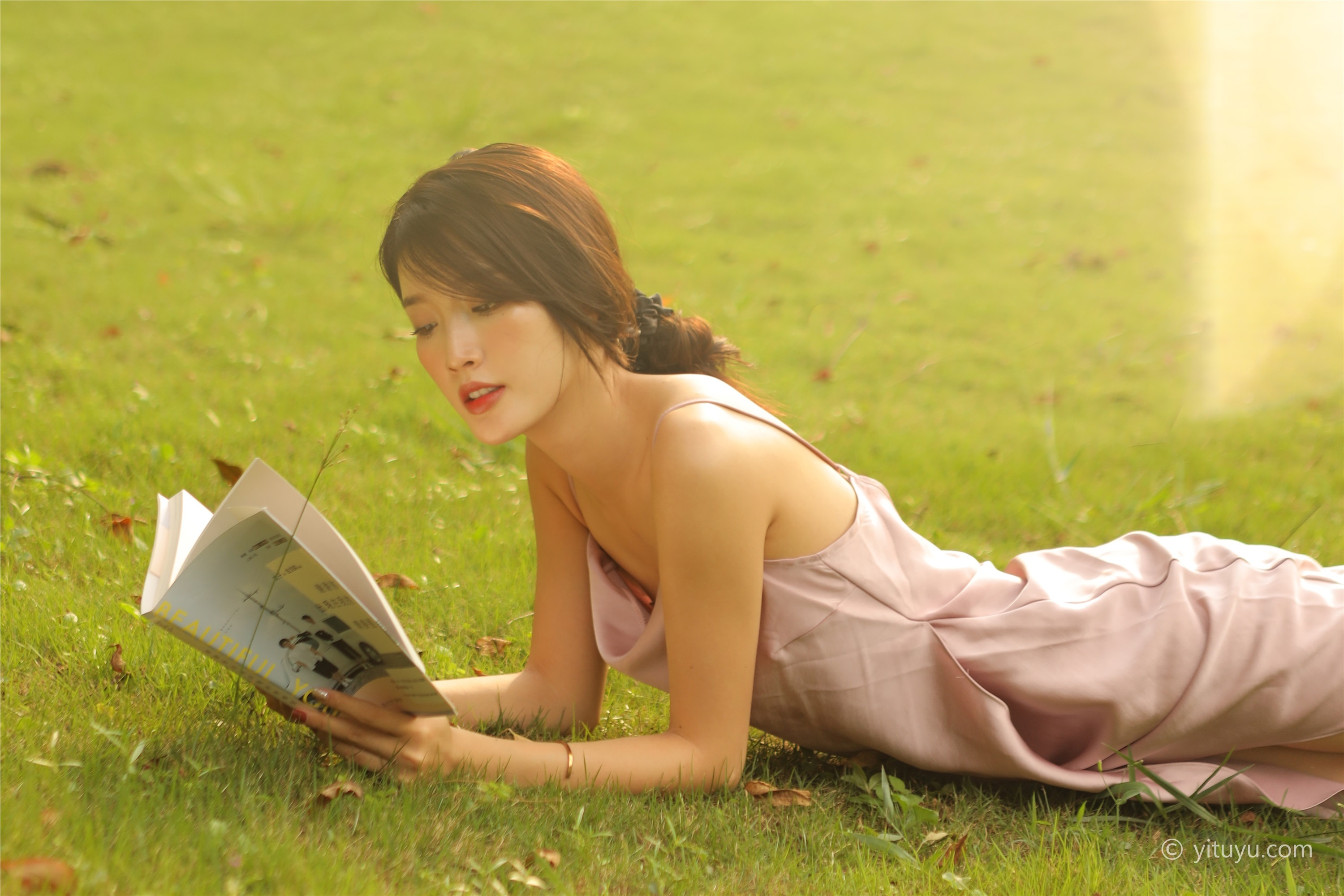 YITUYU艺图语  2021.05.14 她，ta 巧玲